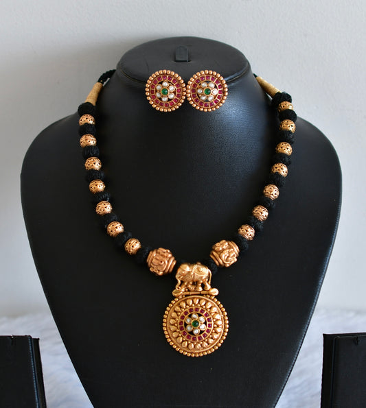 Matte finish kemp-green black thread elephant necklace set dj-52408