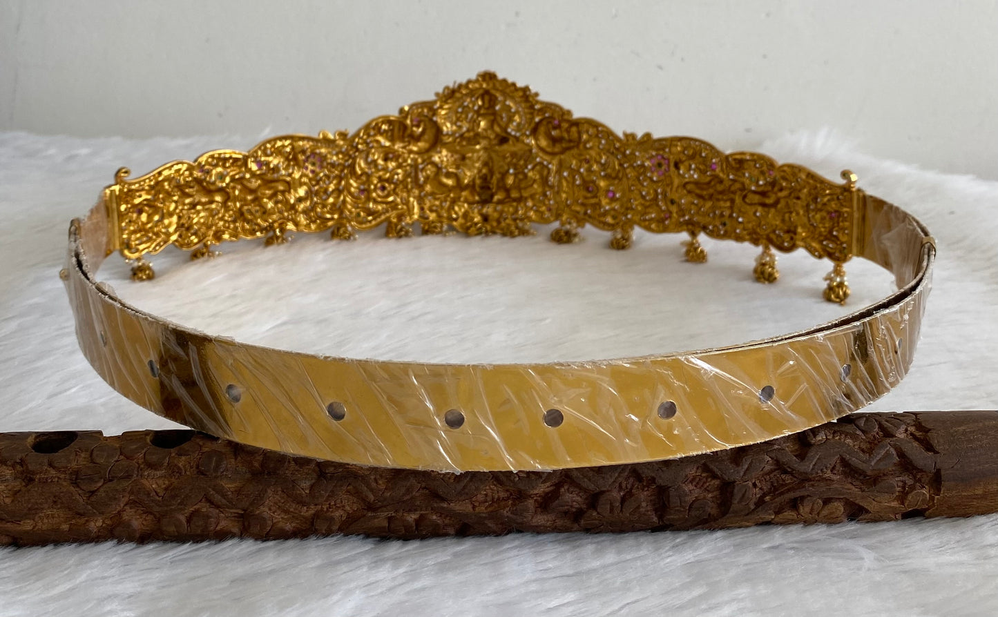 Matte finish meenakari lakshmi peacock horse waist belt dj-53521