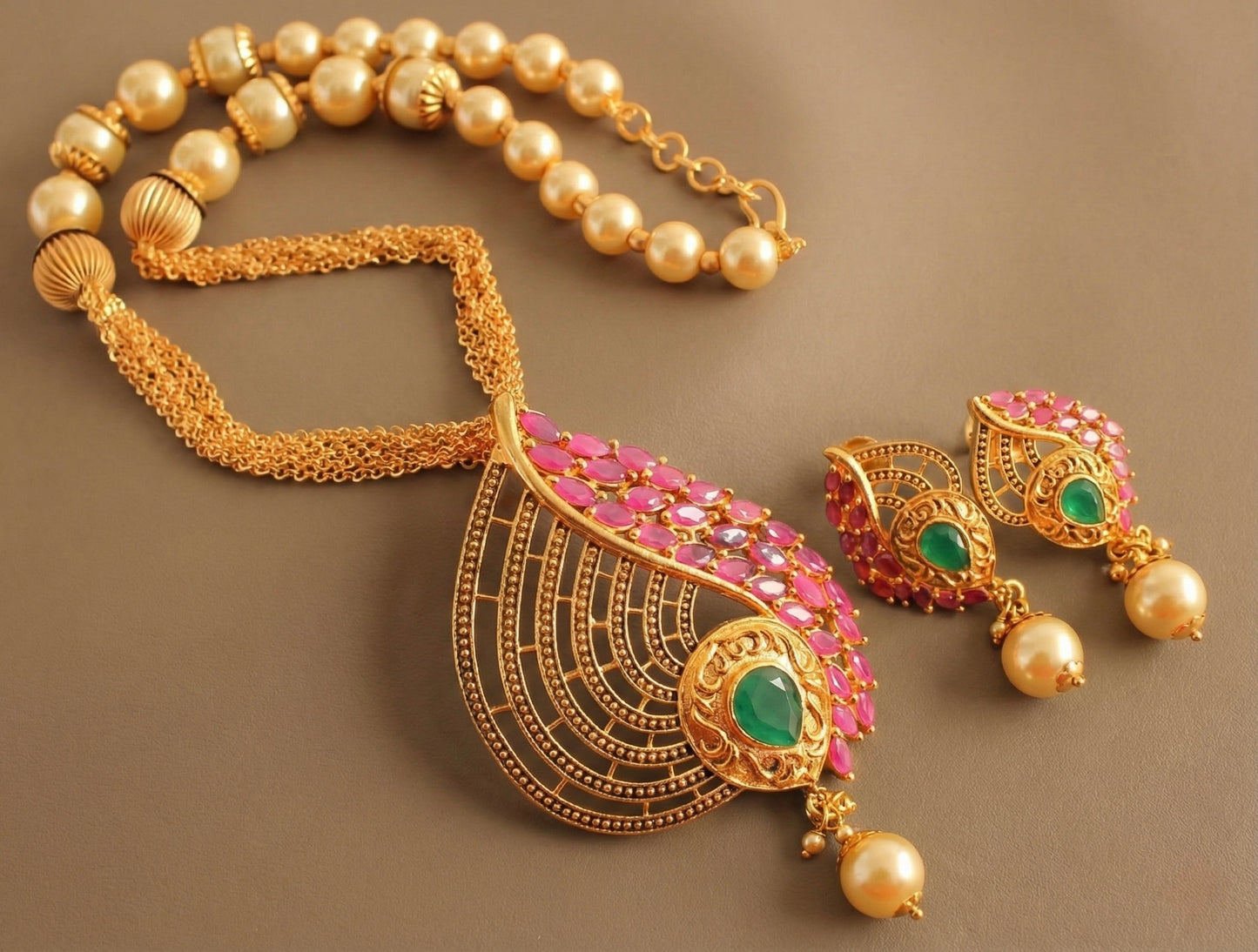 Matte finish ruby-green pearl beaded mango necklace set - DJ12106