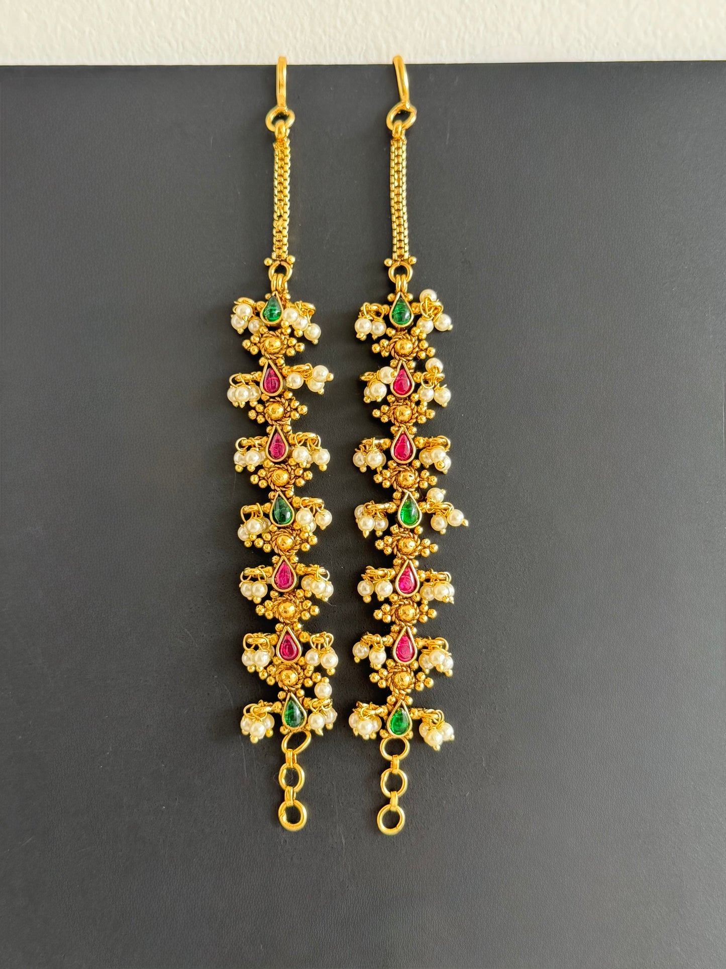 Antique gold tone kemp-green ear side chain dj-51357