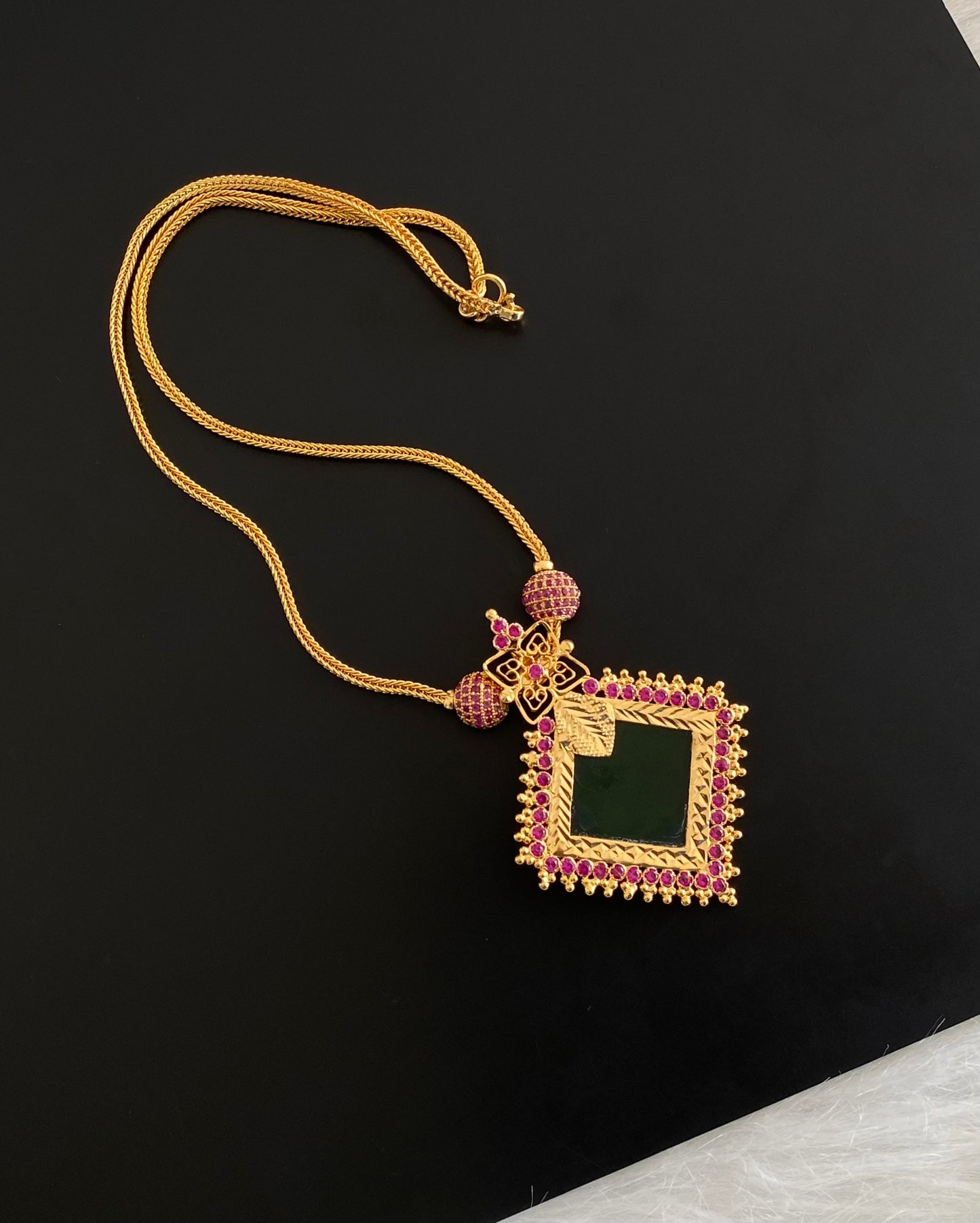 Gold tone pink-green stone kerala style necklace dj-54449