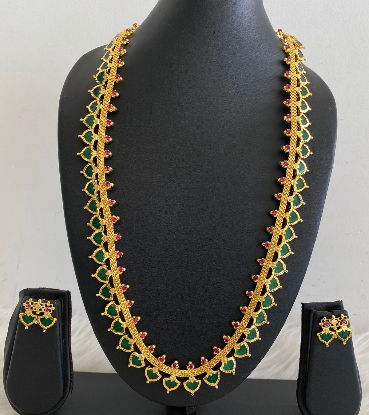 Gold tone pink-green palakka long haar set dj-54661