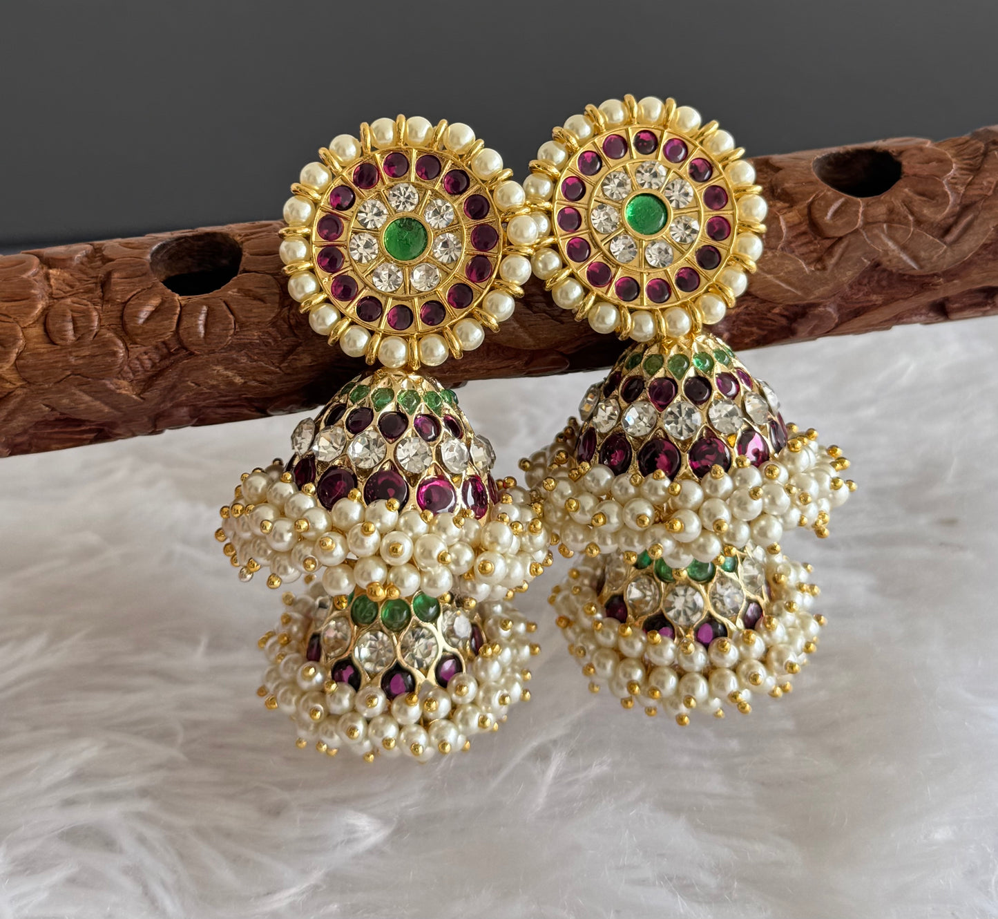 Gold tone precious kemp-green-white stone pearl big step jhumkka dj-51451