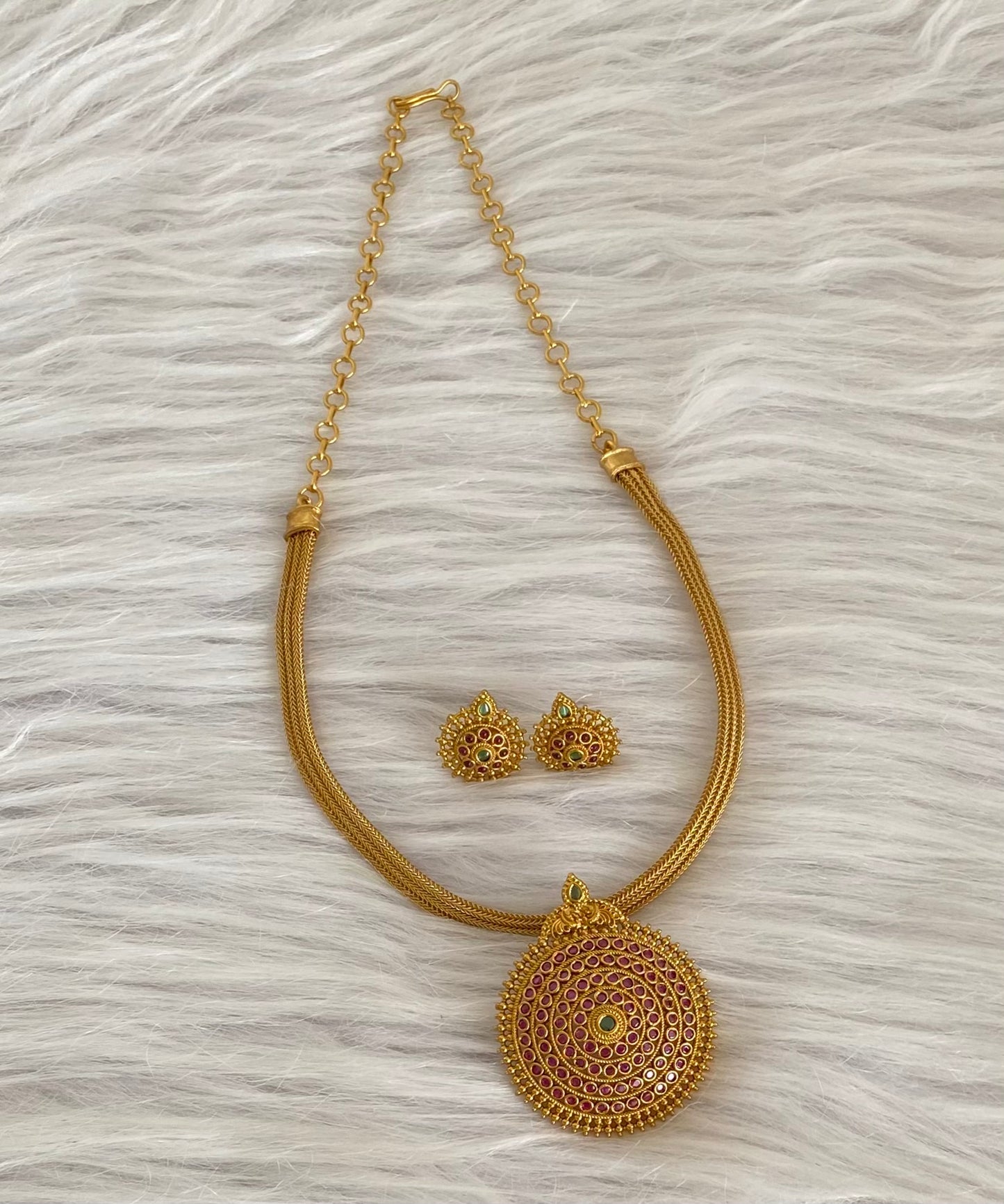 Antique gold tone kemp-green stone round pendant necklace set dj-54268