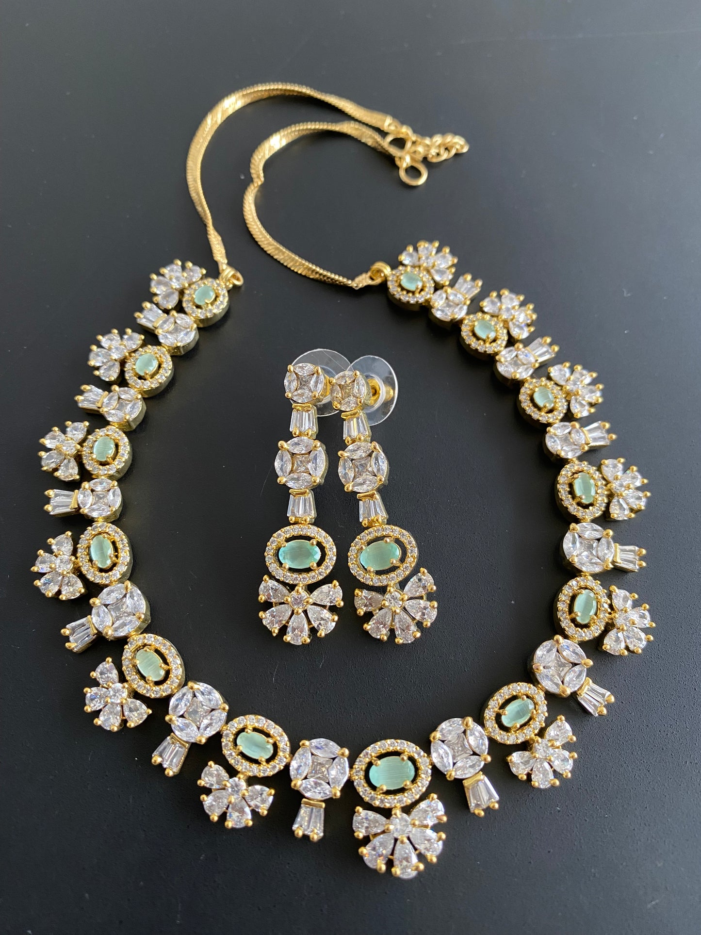 Gold Tone Cz Sea Green Monalisa Necklace Set DJ31382