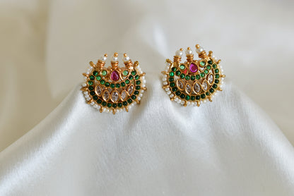 Matte finish green pearl moon stud/earrings dj-52568