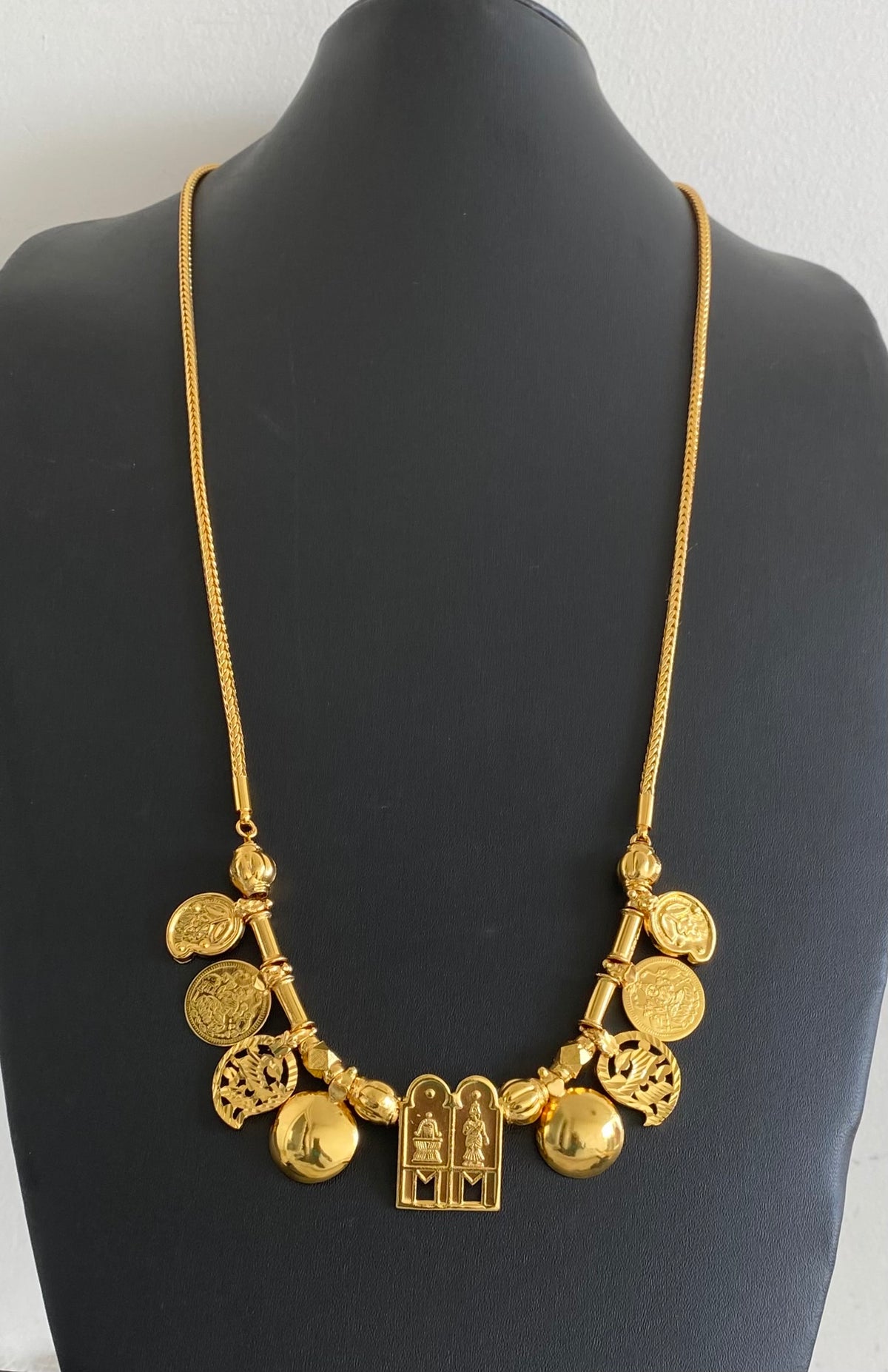 Gold tone 24 inches chain sokkar-meenakshi mango lakshmi coin mangalyam dj-54995