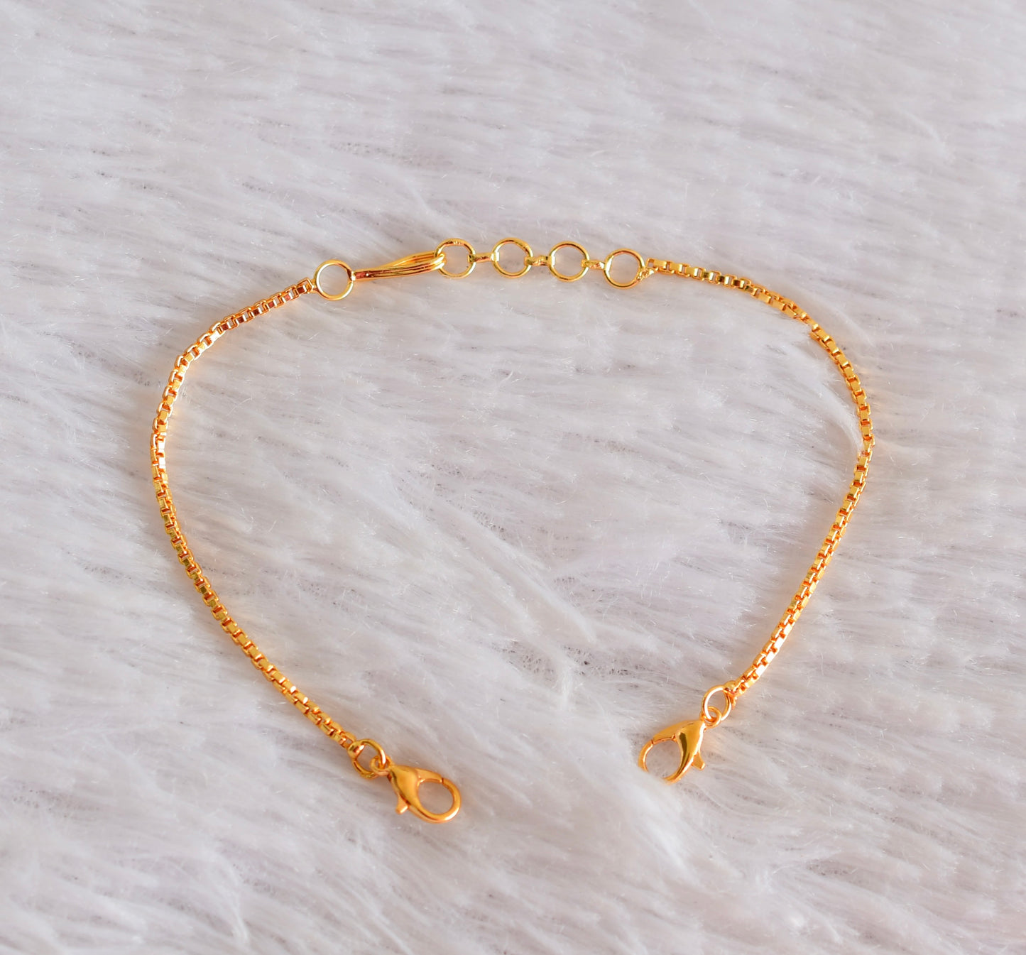 Gold tone back chain dj-51942