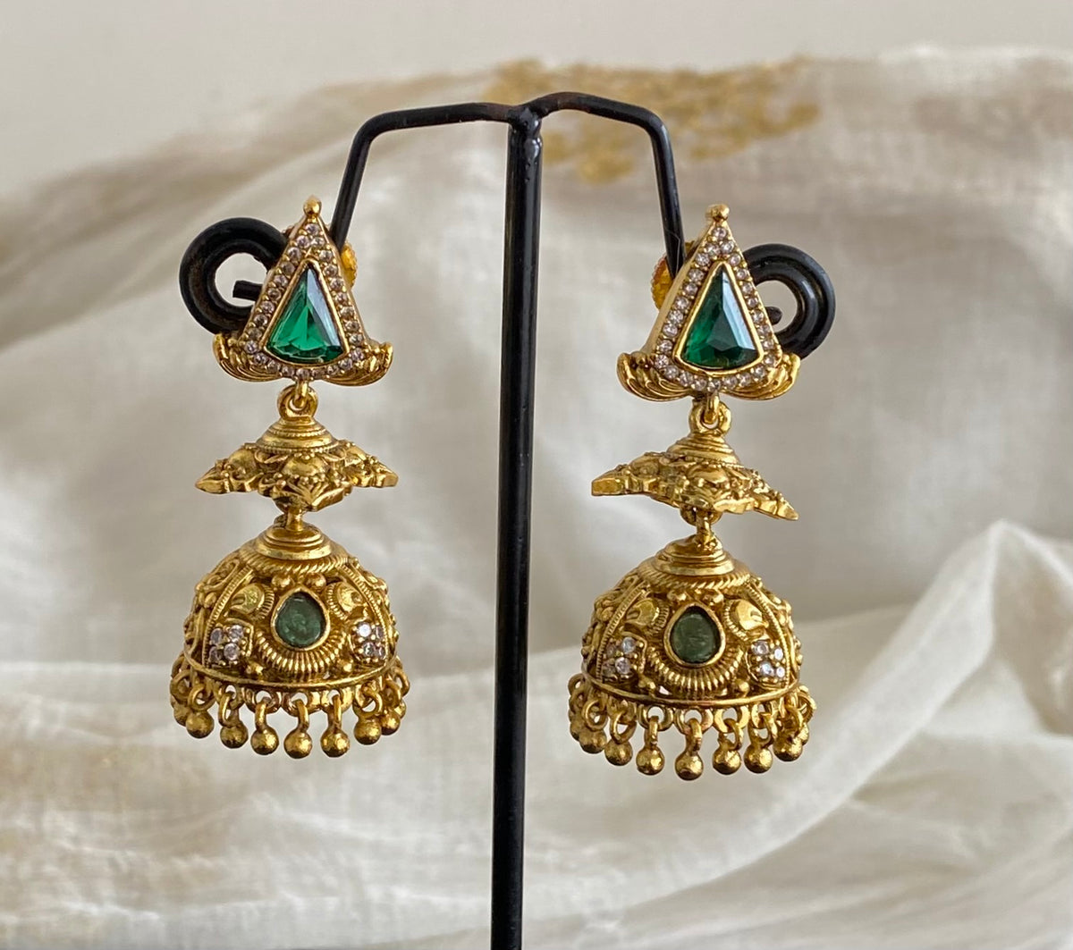 Antique gold tone green-white stone jhumkka dj-55091