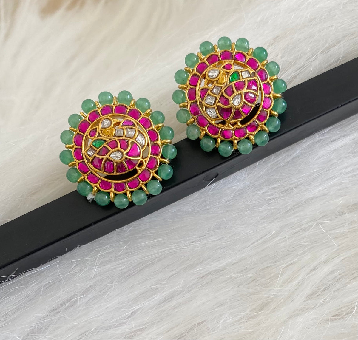 Gold tone pink-white kundan jadau green bead peacock round stud/earrings dj-55082