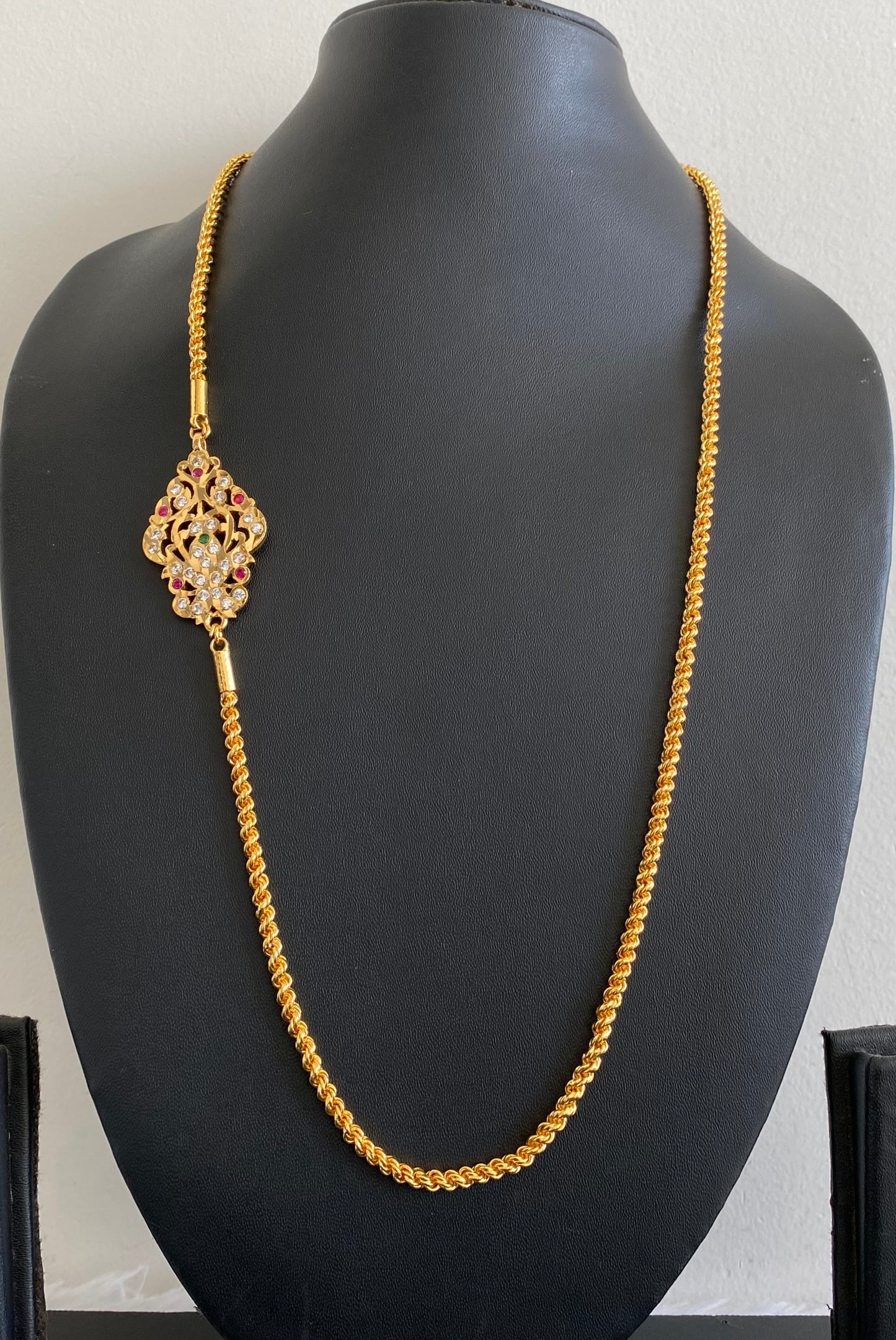Gold tone ad white-ruby-green stone mugappu chain dj-53608