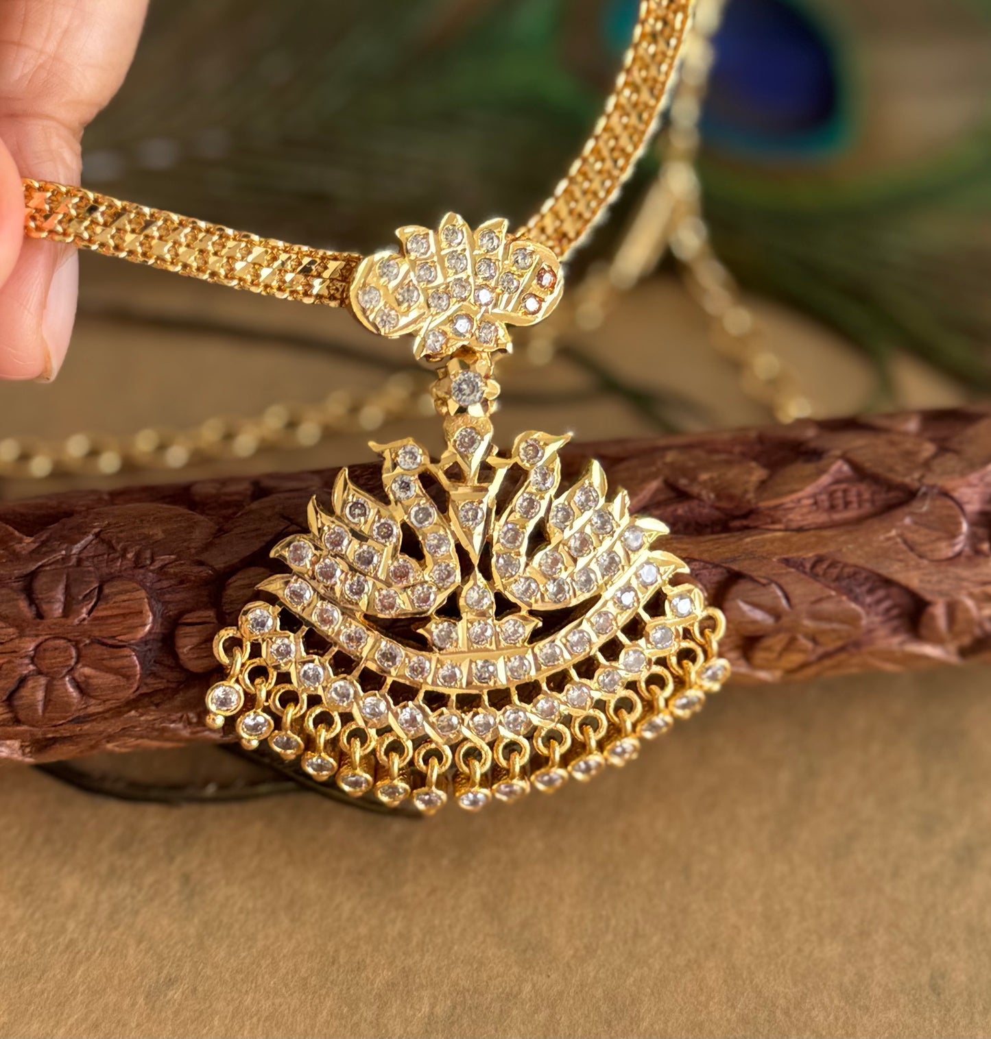 Gold tone south indian AD white swan attigai/necklace dj-51740