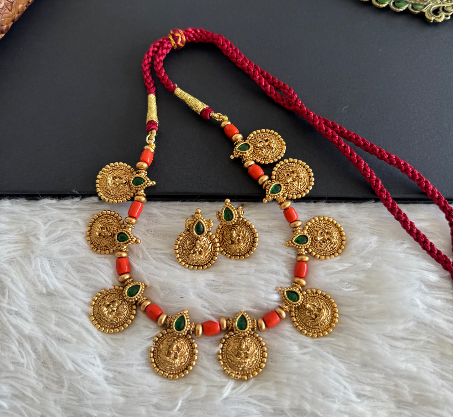 Matte finish coral-green lakshmi necklace set dj-52082