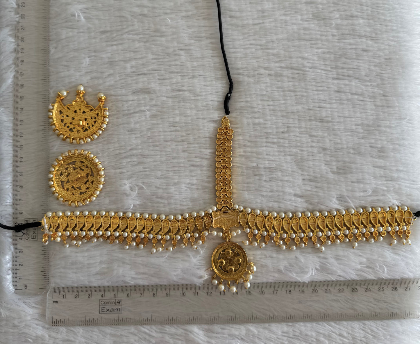 Gold tone kemp-green pearl mango head set/tikka dj-52061