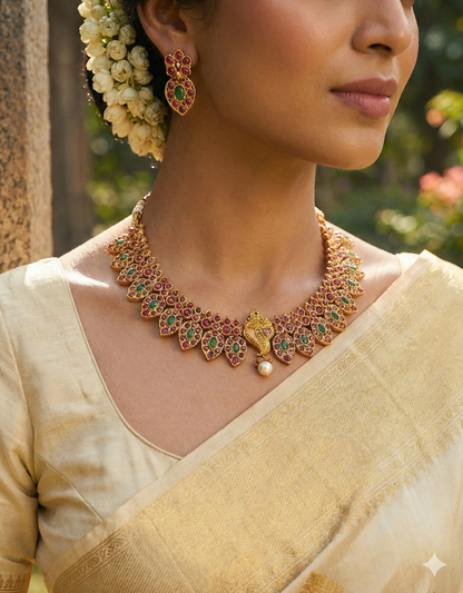 Matte Finish Real Kemp-green Mango Shanku Necklace Set DJ32573