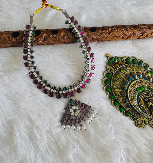 Black finish precious kemp-green-white pearl mango necklace dj-51474