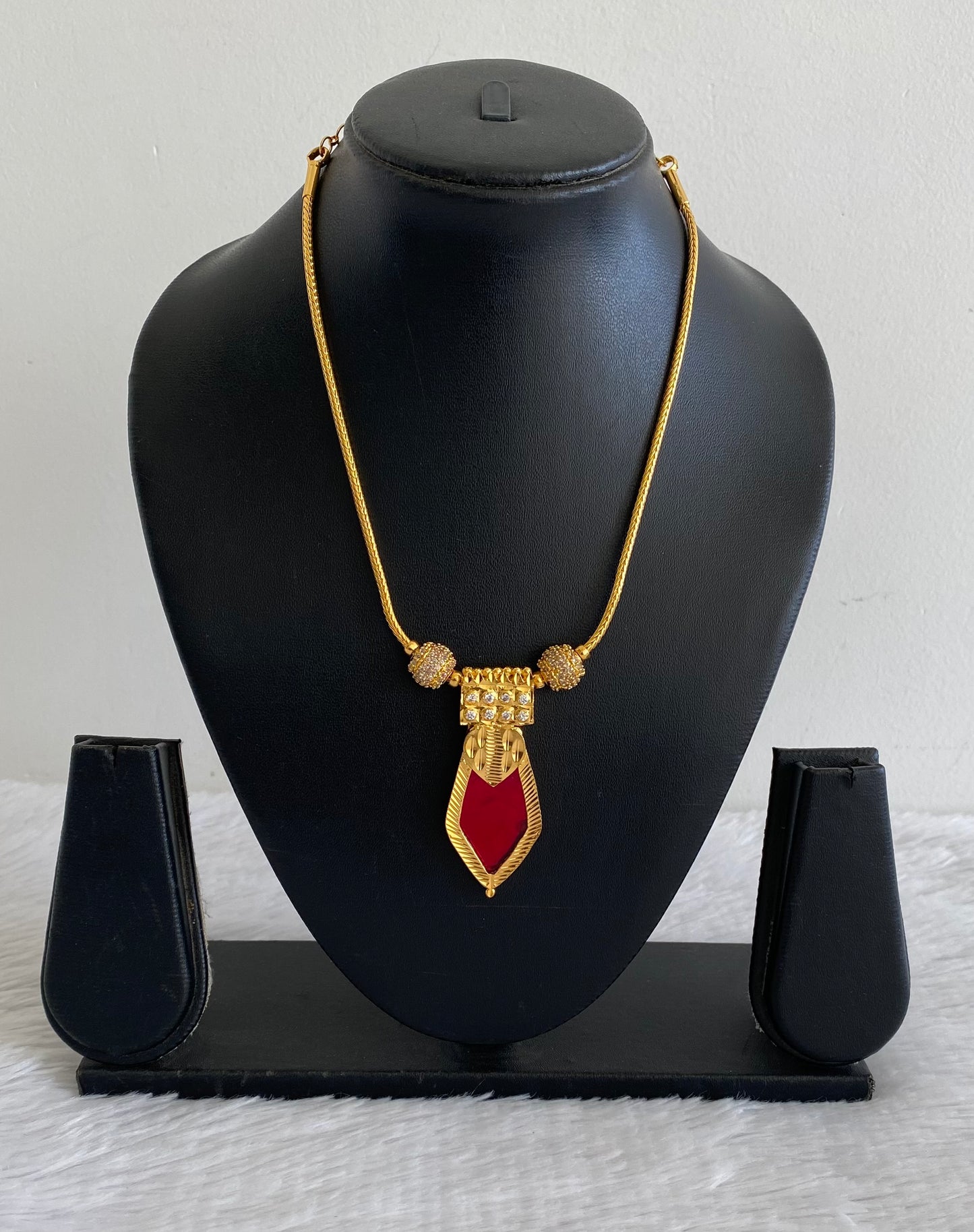 Gold tone Red Nagapadam Kerala style kodi necklace dj-36415