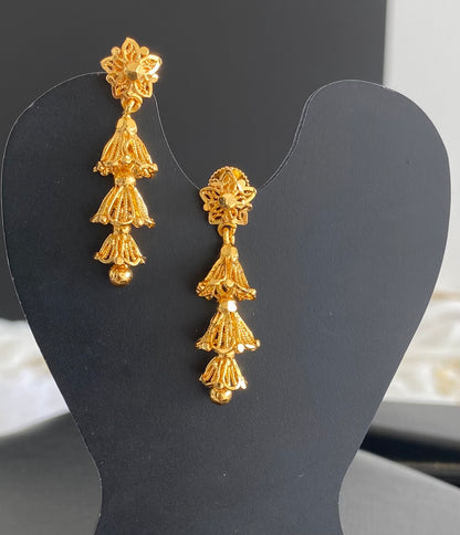 Gold tone flower screw back  step jhumkka- dj52895