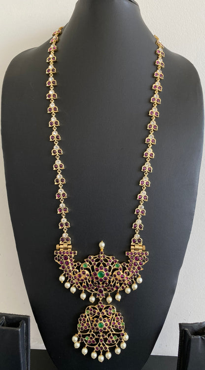 Gold tone precious kemp-white haar with 9 interchangeable pendants dj-53378