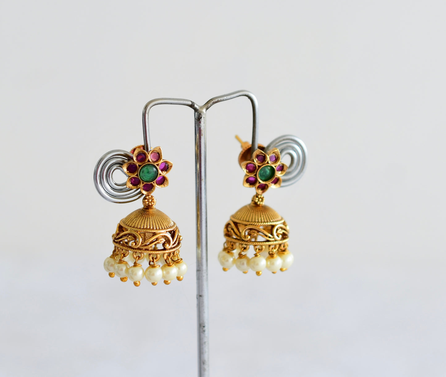 Antique gold tone kemp-green flower jhumkka dj-51929