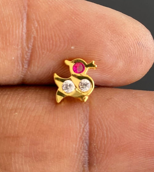 Gold tone pink-white stone small swan nose pin dj-53733