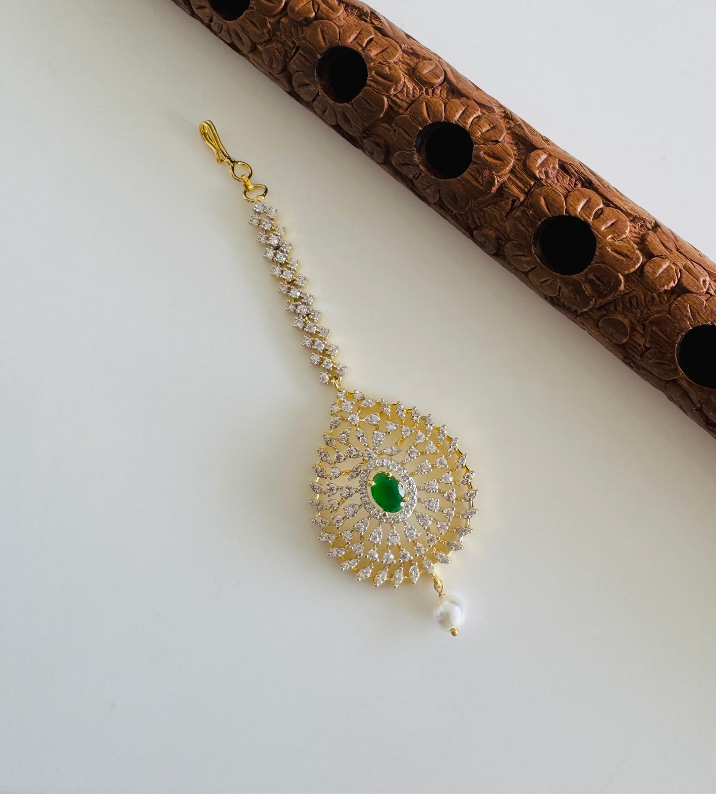 Two tone cz-emerald thilak stone tikka dj-51364