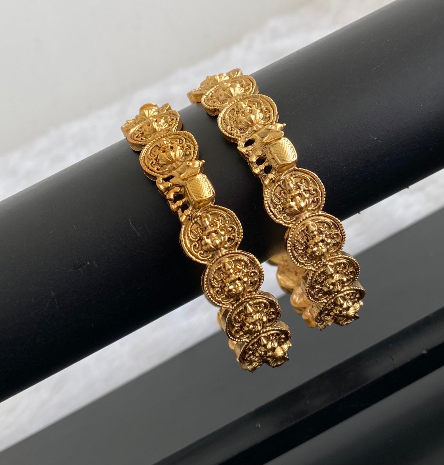Antique gold tone elephant lakshmi coin bangles(2.4) dj-53406