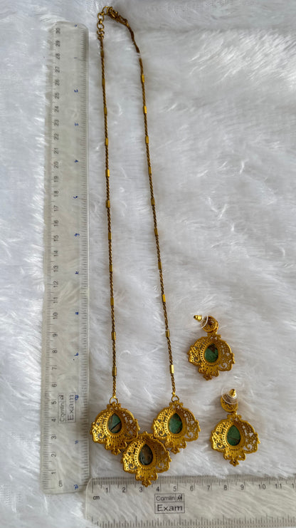 Antique gold tone green-gold fire-stone long chain set dj-51095