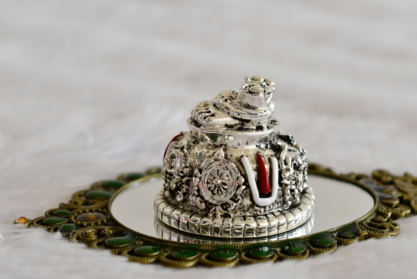 Silver tone Shri Thirumal padham dj-52328