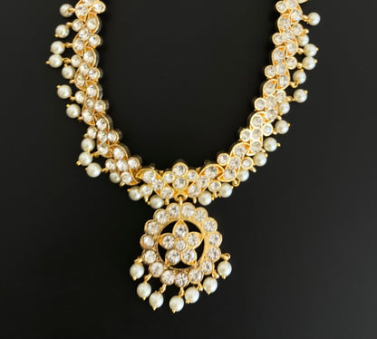 Gold tone AD white stone pearl necklace dj-53227