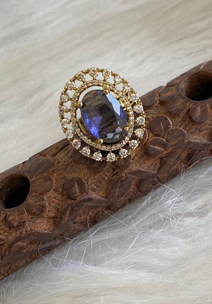 Antique gold tone cz white-purple stone finger ring dj-55035