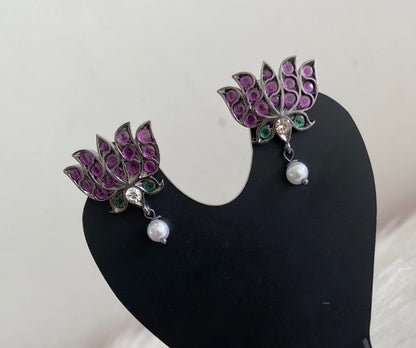 Black finish kemp-green-white lotus pearl stud/earrings dj-54687