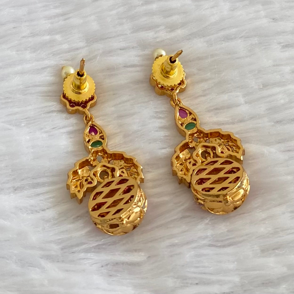 Antique gold tone peacock flower earrings dj-53575