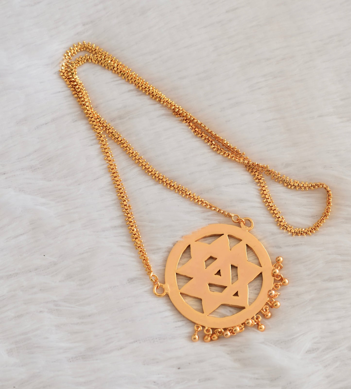 Gold tone 24 inches chain with AD pink-white chakram pendant dj-53316