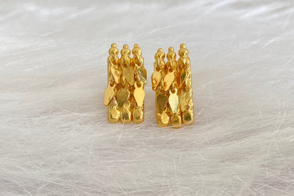 Gold tone kerala style elakka thali earrings dj-54108