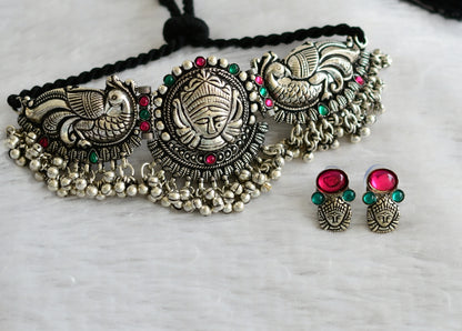 Silver tone pink-green black thread ma durga peacock choker necklace set dj-46966