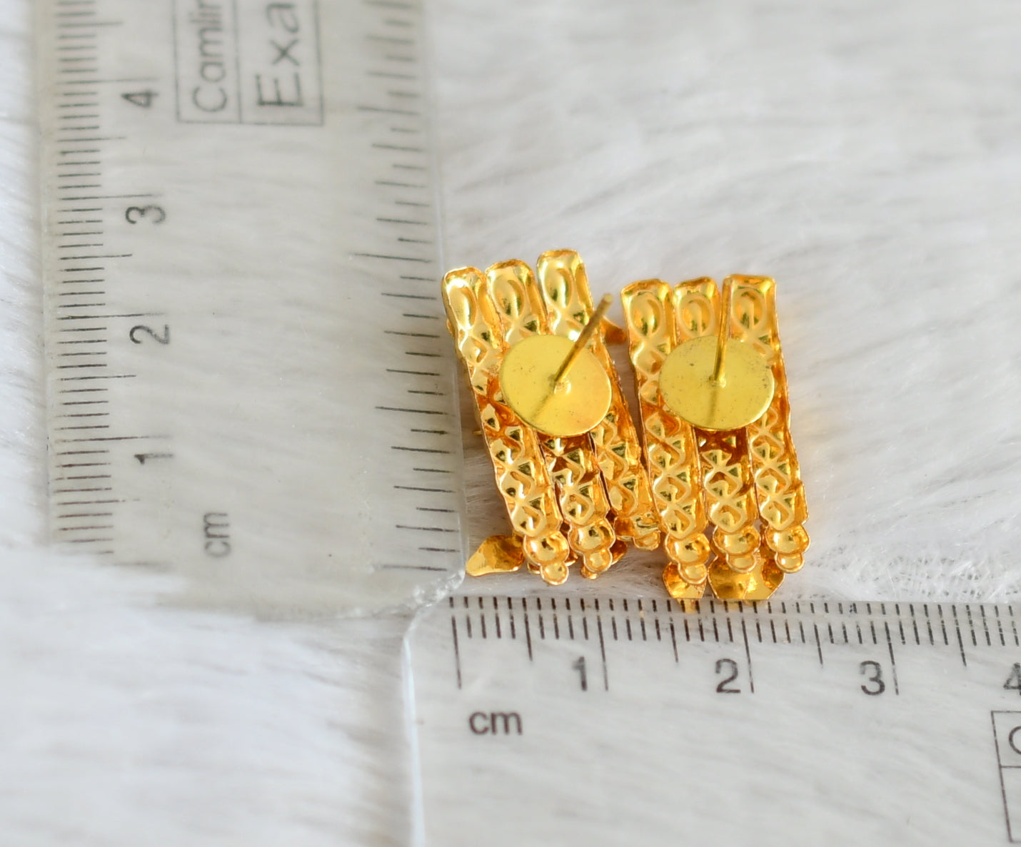 Gold tone kerala style elakka thali earrings dj-48769