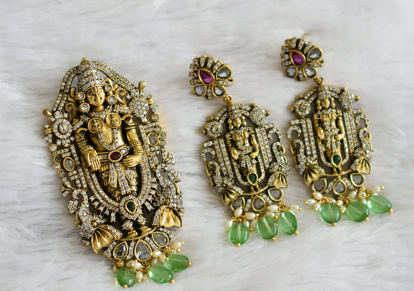 Antique gold tone sri venkateswara cz kemp-green stone victorian pendant set dj-46970