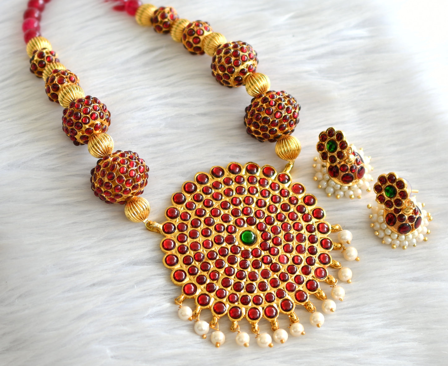 Gold tone kemp rudhra balls big pendant temple necklace set dj-18363