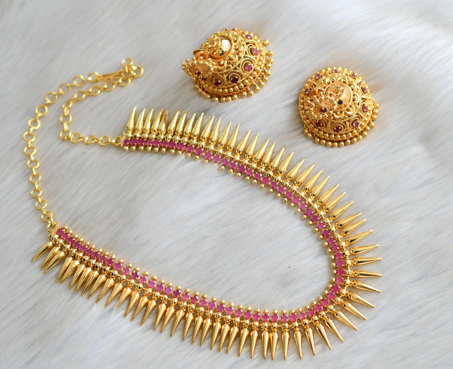 Gold tone pink stone mulla mottu Kerala style necklace set dj-42353