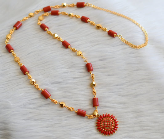 Gold tone coral pendant with chain dj-42846