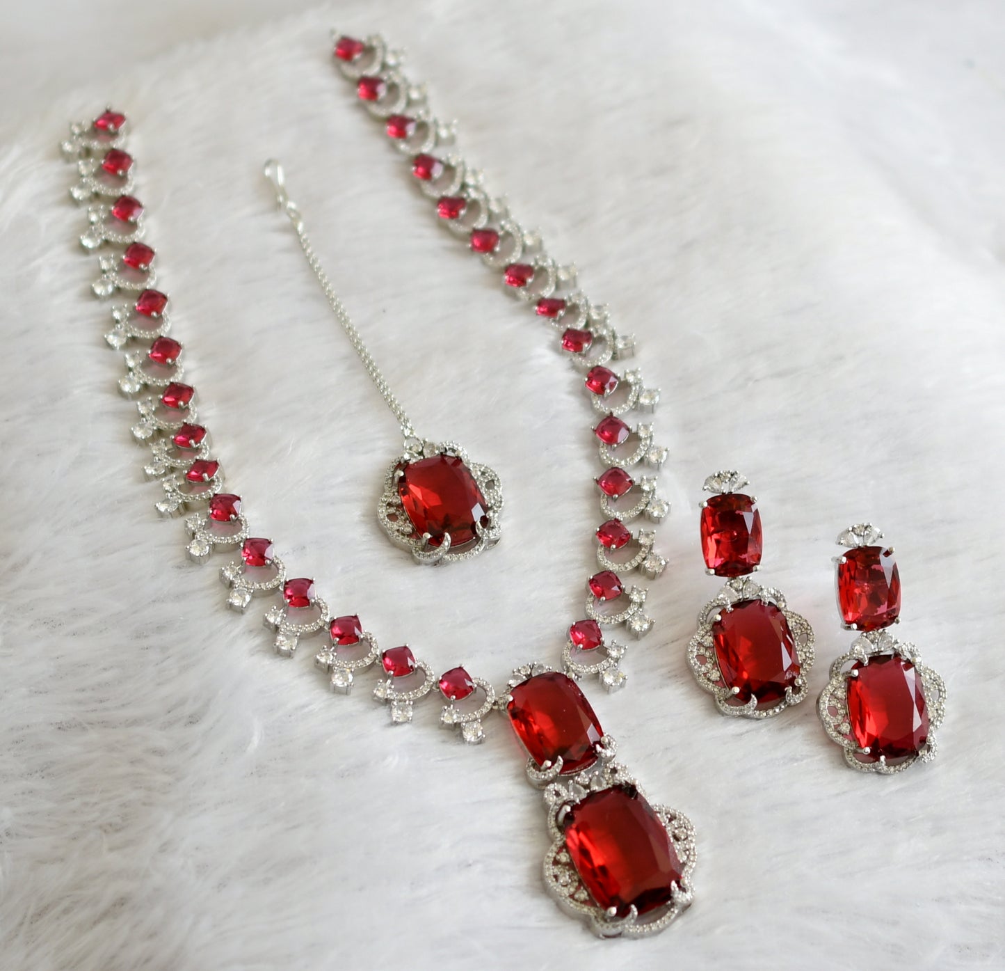 Silver tone cz red stone short haar set dj-46988