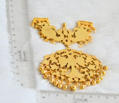 Gold tone pink-green-white kundan jadau ganda berunda pendant dj-50659