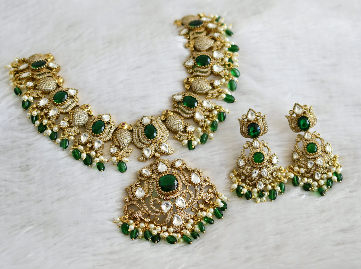 Antique gold tone cz green-white green beaded victorian big parrot-lotus  necklace set dj-48745