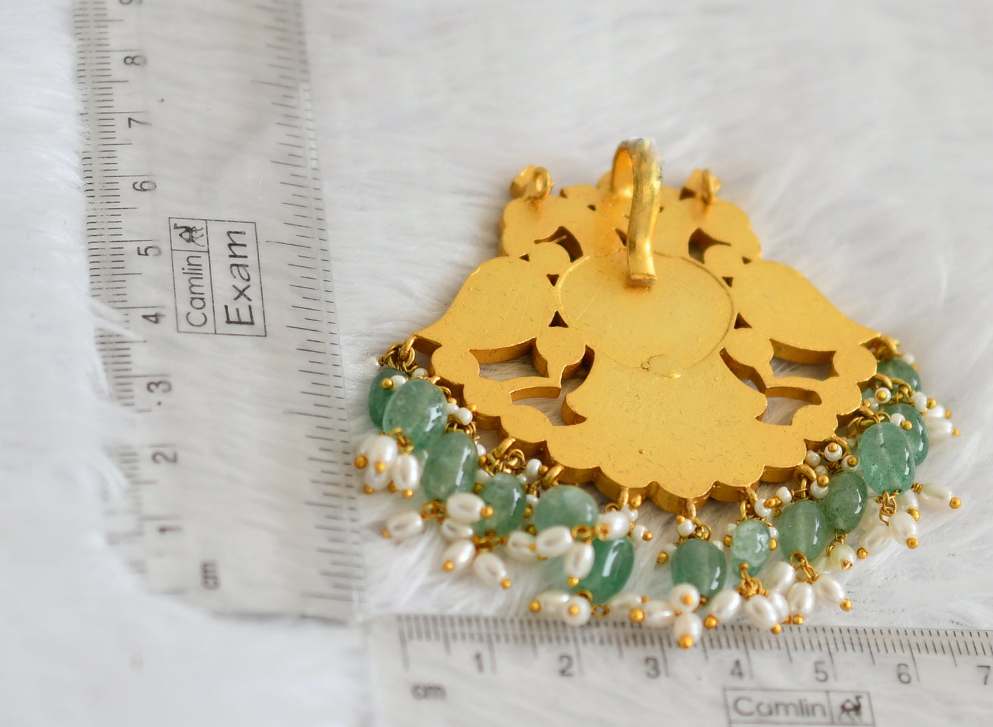 Matte finish pink-green-white kundan jadau ganda berunda green bead pendant dj-50676