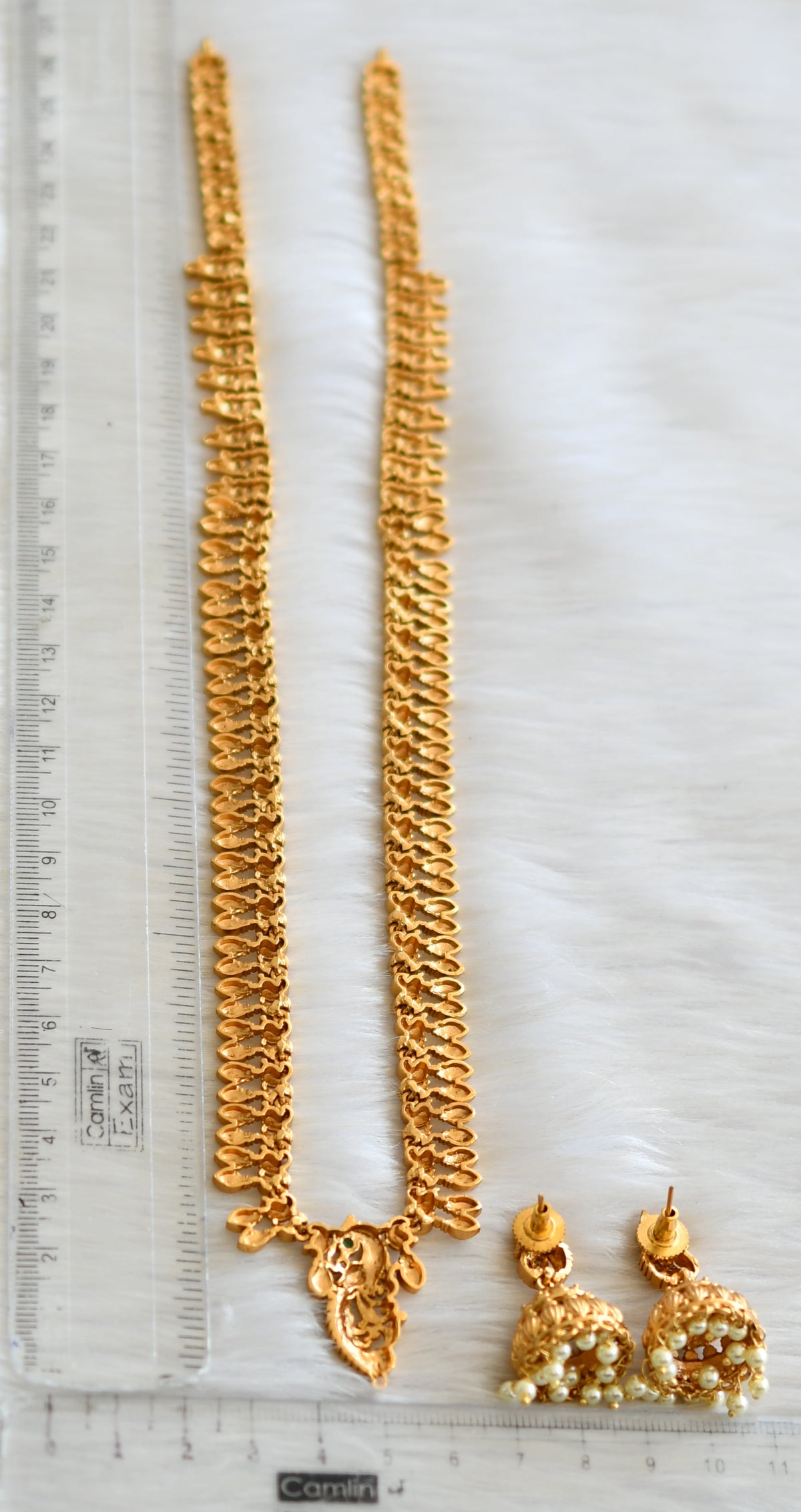 Matte finish mango-peacock haar set dj-42386