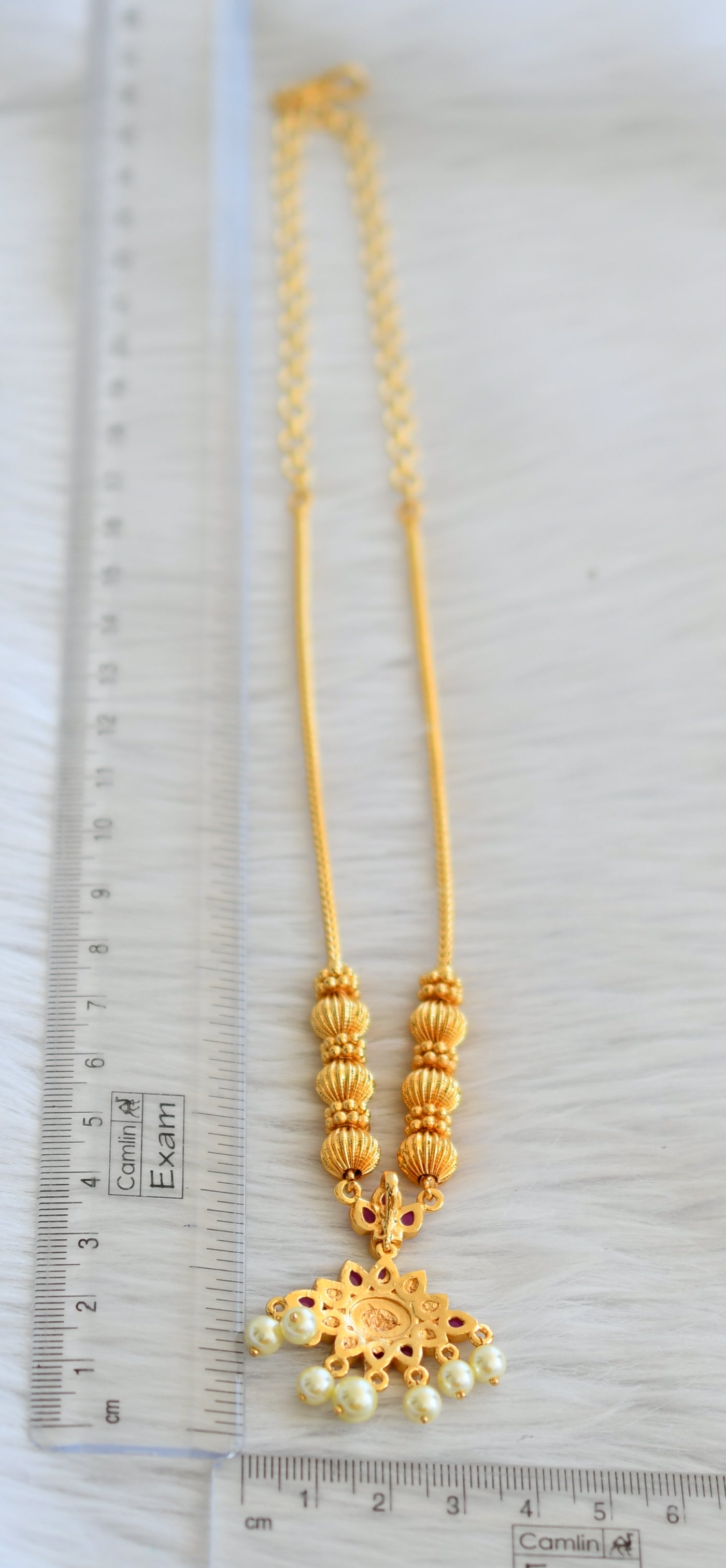 Gold tone kemp-green pearl flower necklace dj-45325