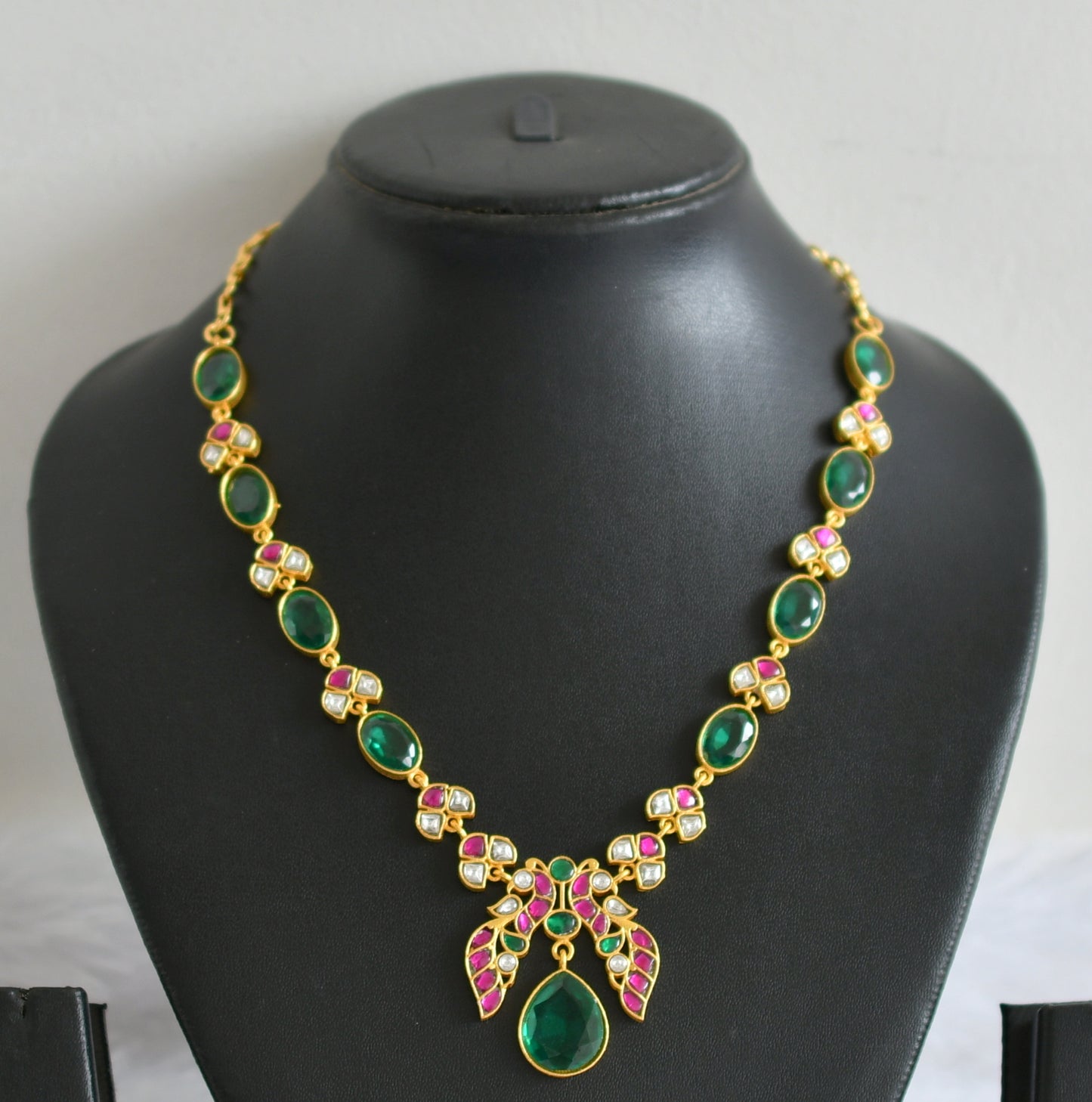 Gold tone pink-green-white kundan jadau peacock oval stone necklace dj-50685