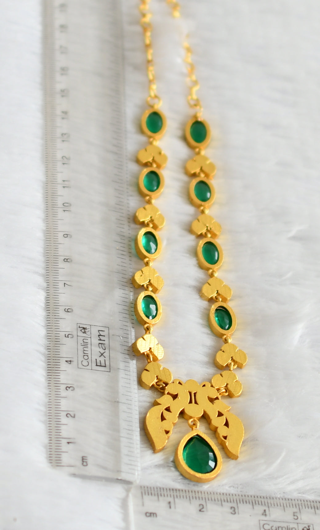 Gold tone pink-green-white kundan jadau peacock oval stone necklace dj-50685