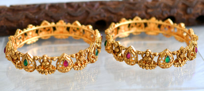 Matte finish kemp-green stone laksmi flower bangles(2.8) dj-43679